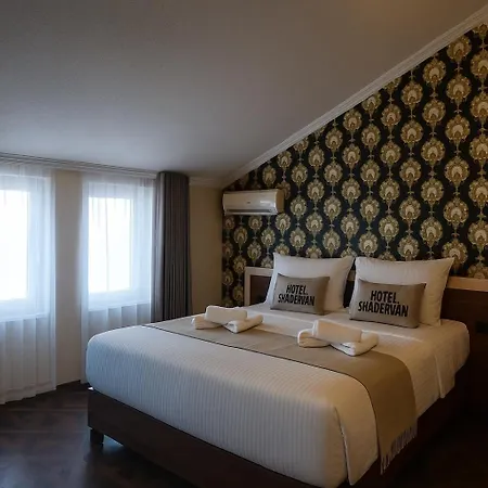 Hotel Shadervan-3