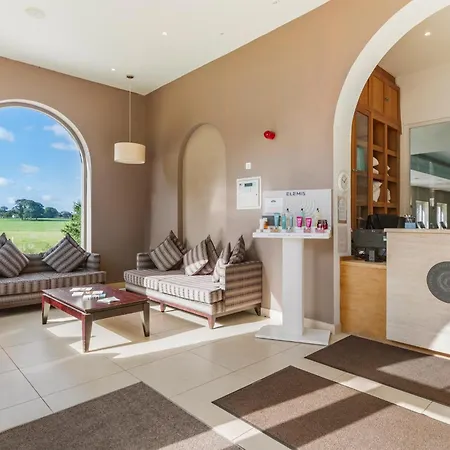 Best Western Lamphey Court Hotel And Spa-2