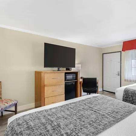 Best Western Plus Ontario Airport & Convention Center-2