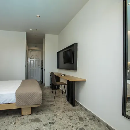 Dias Studios & Suites-3