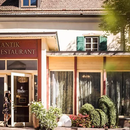Romantik Hotel & Restaurant Stafler-3