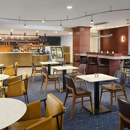 Courtyard By Marriott Saratoga Springs-3