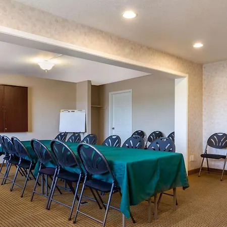 Auburn House Hotel-2