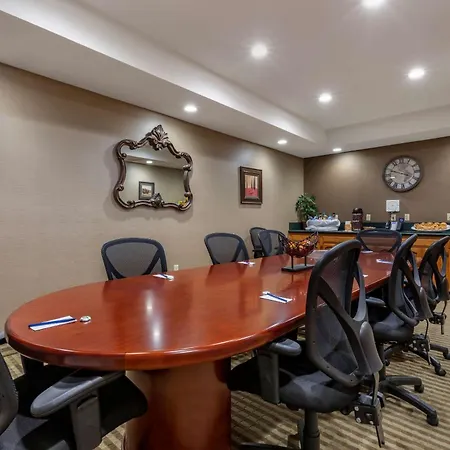 Comfort Suites Visalia - Convention Center-3