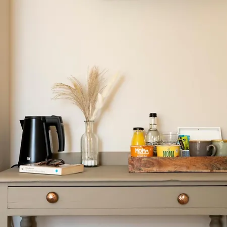 Morleys Rooms - Located In The Heart Of Hurstpierpoint By Huluki Sussex Stays-3