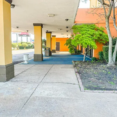 Jackson Hotel And Convention Center-2