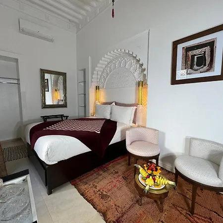 Riad Azzar-3