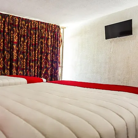 Oyo Hotel Oasis, Matehuala-2