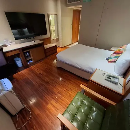 Erin Hotel-2