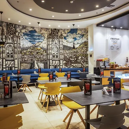 Ibis Quito-3