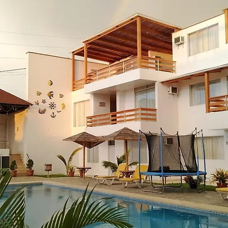 Prim Hotel Vichayito-2