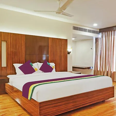 Treebo Premium Seven Lake View-3