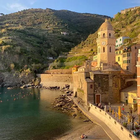 La Marina Vernazza Appartamento Piazza Marconi-2