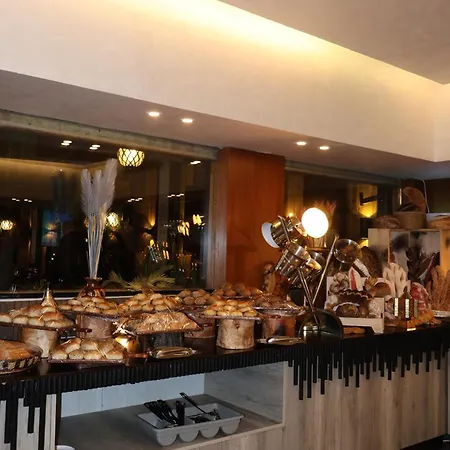 Rival Hotel Amman-2