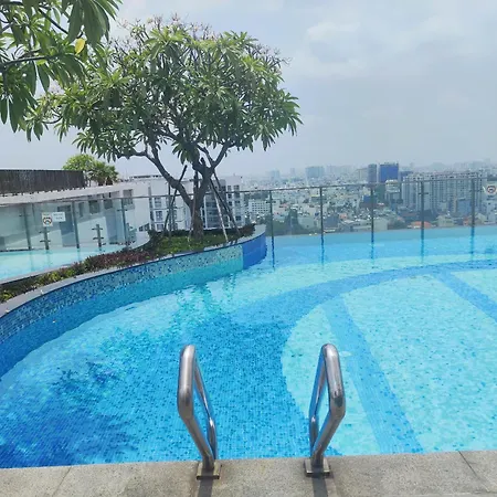 Botanica Premier - Apartment With Swimming Pool, Near The Airport-2