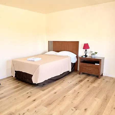 Best Budget Inn-2