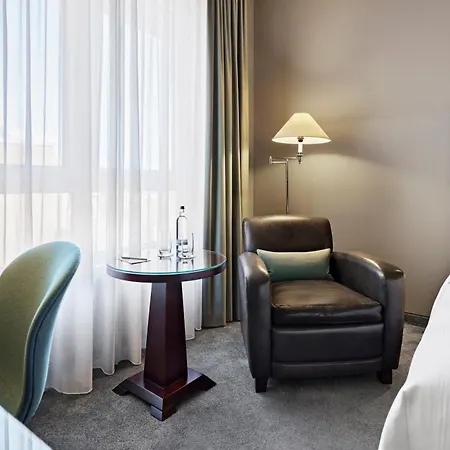 Lindner Hotel Cologne City Plaza, Part Of Jdv By Hyatt-2