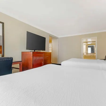 Best Western Plus Marina Shores Hotel-3