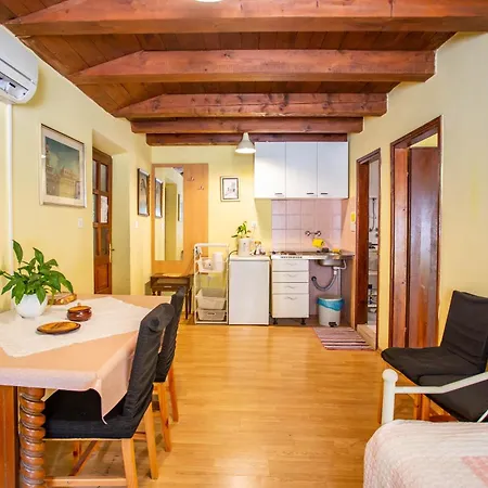 Anchi Guesthouse-2