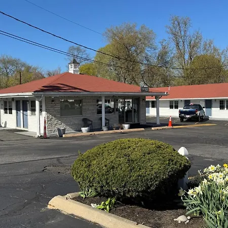 Chisholm'S Motor Inn-2