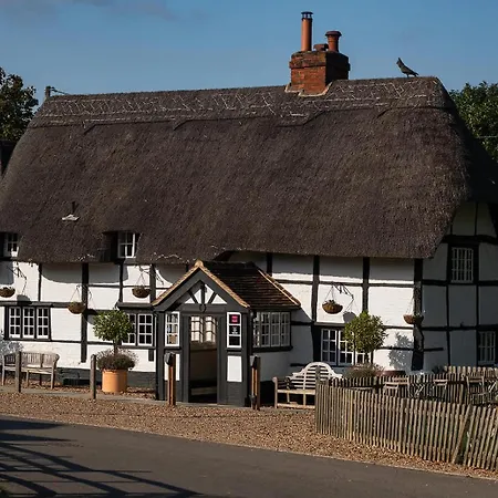 The Bottle & Glass Inn - Book All 3 Rooms-3