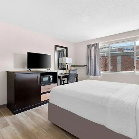 Days Inn By Wyndham Albany Suny-2
