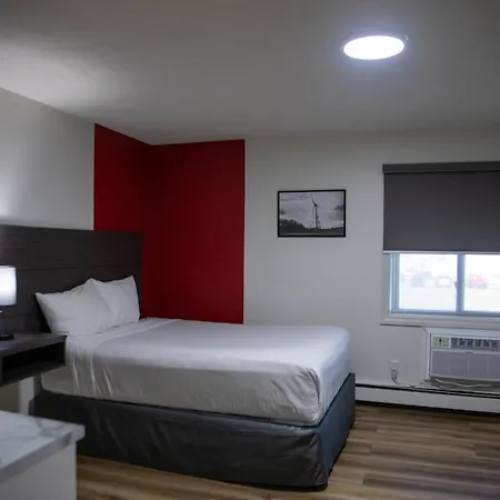 Ramada By Wyndham Dawson Creek-2