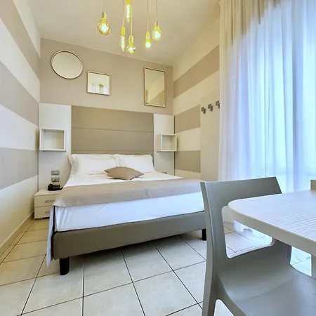 Hotel Lux-3