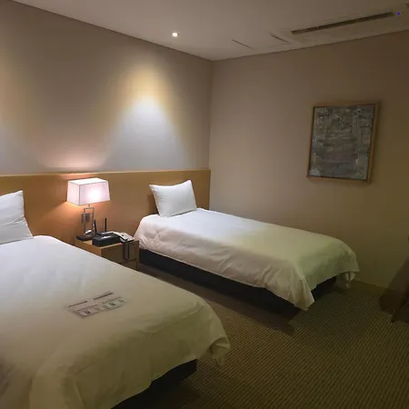 Hotel New Oriental Myeongdong-2