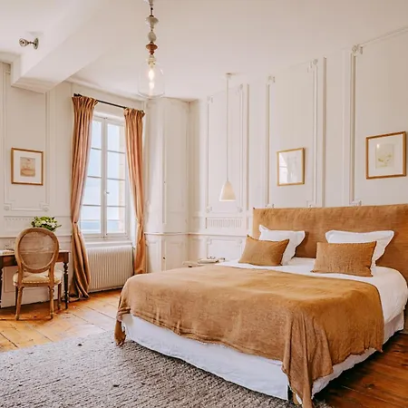 Logis de la Cadène-3