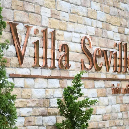 Villa Seville-3