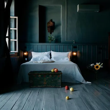 1900 Hotel-2