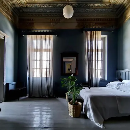 1900 Hotel-2