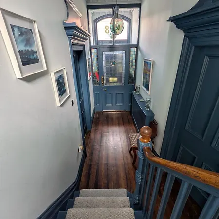 Merchant House-2