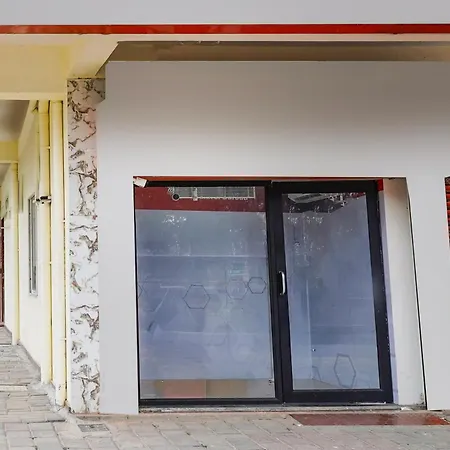 Super Townhouse Bidadi Formerly Royal Garuda-2