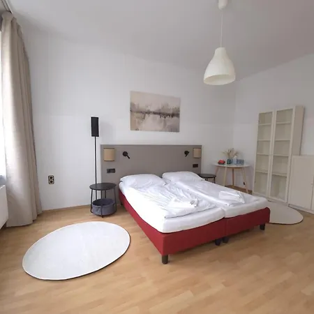 Aparthotel Amelie-3