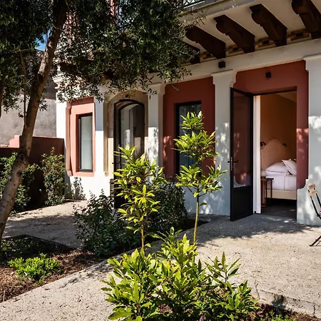 Hotel Boutique Lapety-3