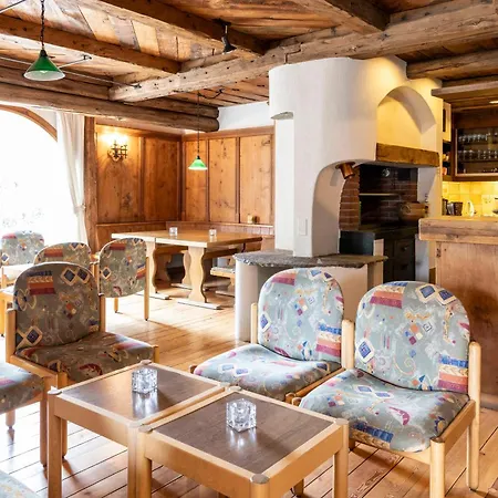 Hotel Chesa Grischa-2