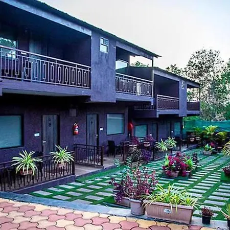 Fabhotel La Gracia Resort-2
