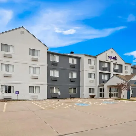 Spark By Hilton Moline Quad Cities-2