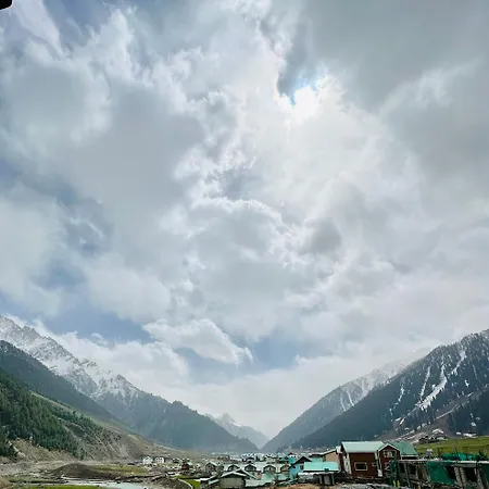 Hotel Sonamarg Palace-3