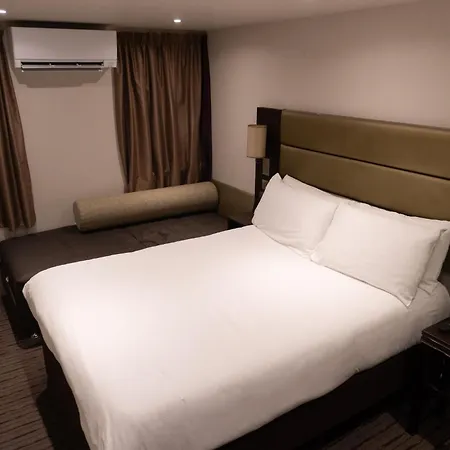 Sharnbrook Inn Self Contained Guest Unit Air Conditioned Santa Pod-3