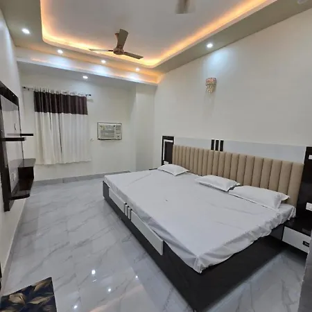 Hotel Dev Shree Dham-2