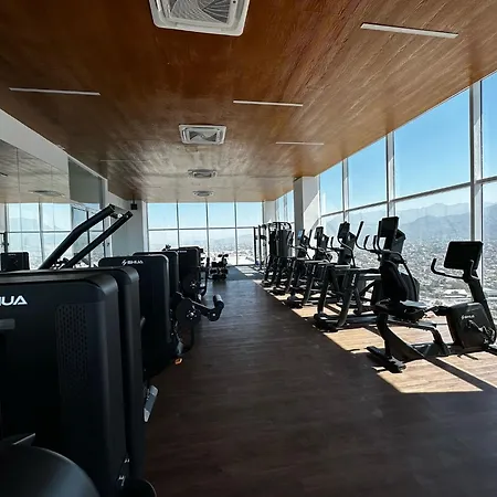 Beachfront Harbor 171 Condo Ocean View Pool, Gym WiFi-2