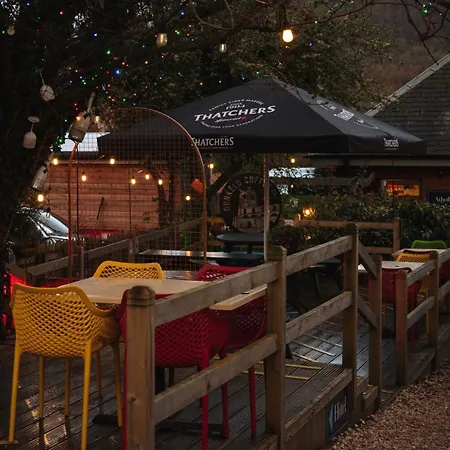 Atholl Arms Hotel-3