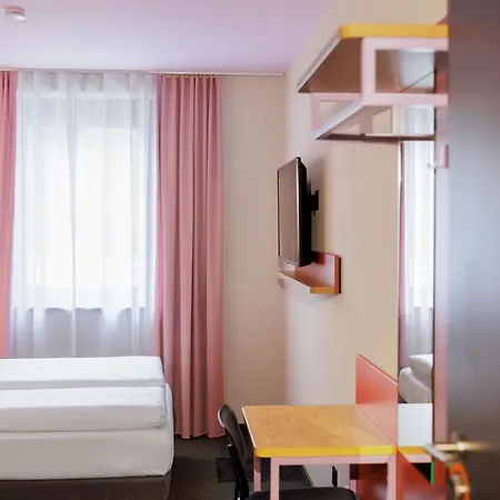 Mcdreams Hotel Wuppertal City-2