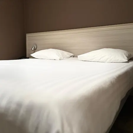 Hotel La Louve-3