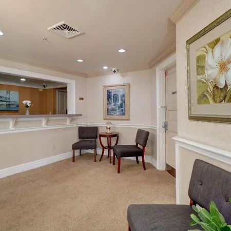 Anchorage Inn & Suites - Portsmouth-3