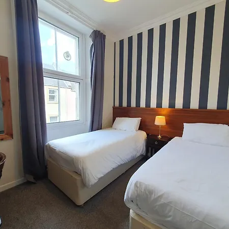 The Royal Hotel-2