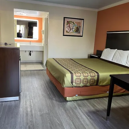Rivera Inn & Suites Motel-2